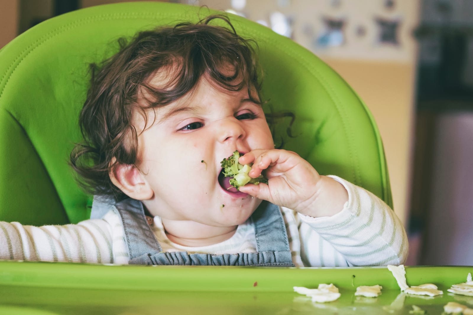 What Is Baby Led Weaning? Safe Starting Solids Guide and Menu